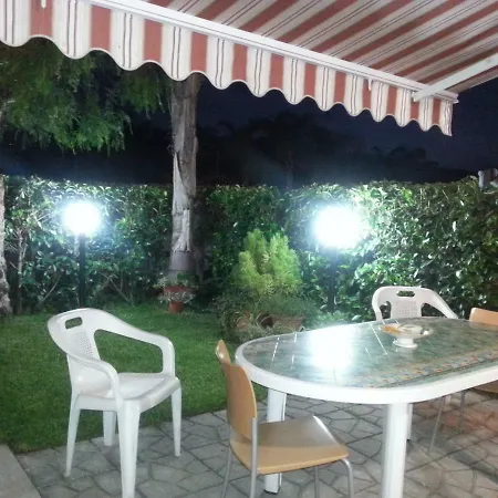 Lejlighed Appartamento In Residence Elegante Con Piscina